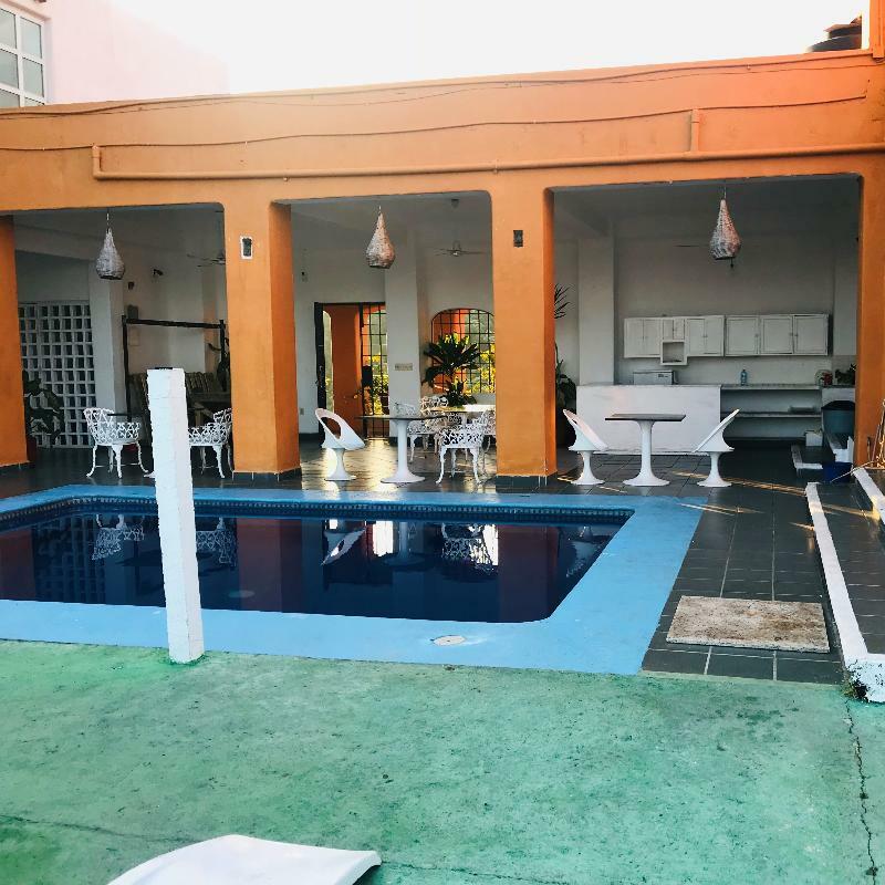 מנסניו Casa Mexicana La Reyna מראה חיצוני תמונה